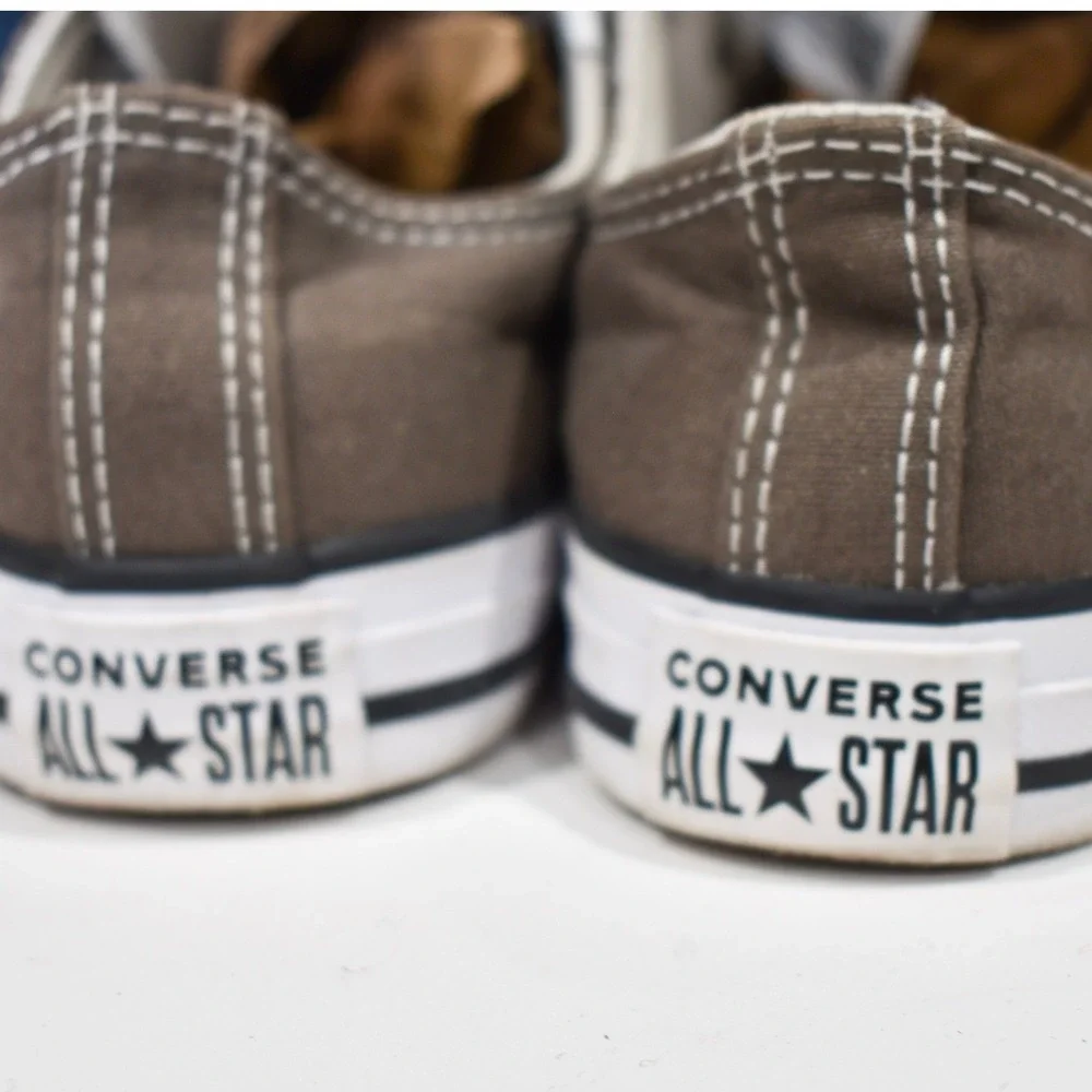 Converse All Star Chuck Taylor Low Top Grey Youth Sneakers Size 2 A09944C